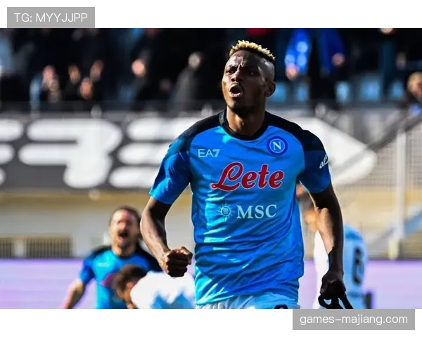 奥斯梅恩小组赛破门显锋芒 尼日利亚锋线核心担重任